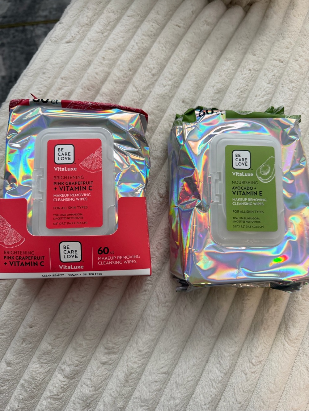 VitaLuxe Pink Grapefruit & Avacado Vitamin E Makeup Remover Wipes